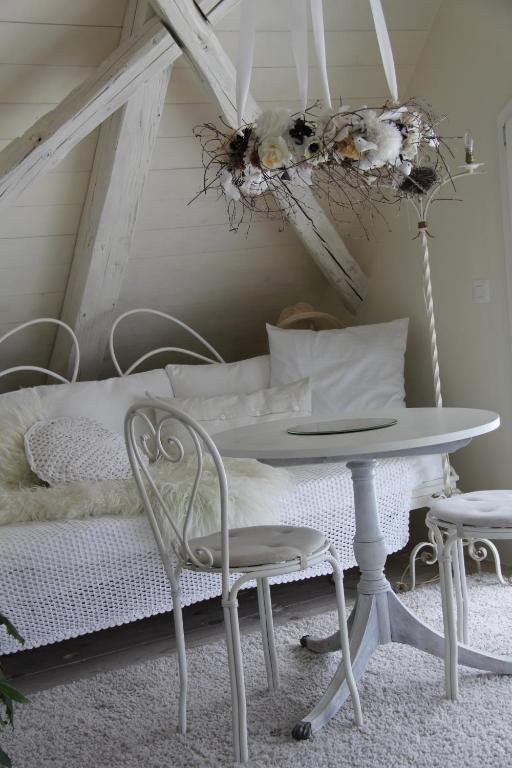 Bed And Breakfast Gantrisch Cottage Ferienzimmer Rueggisberg Room photo